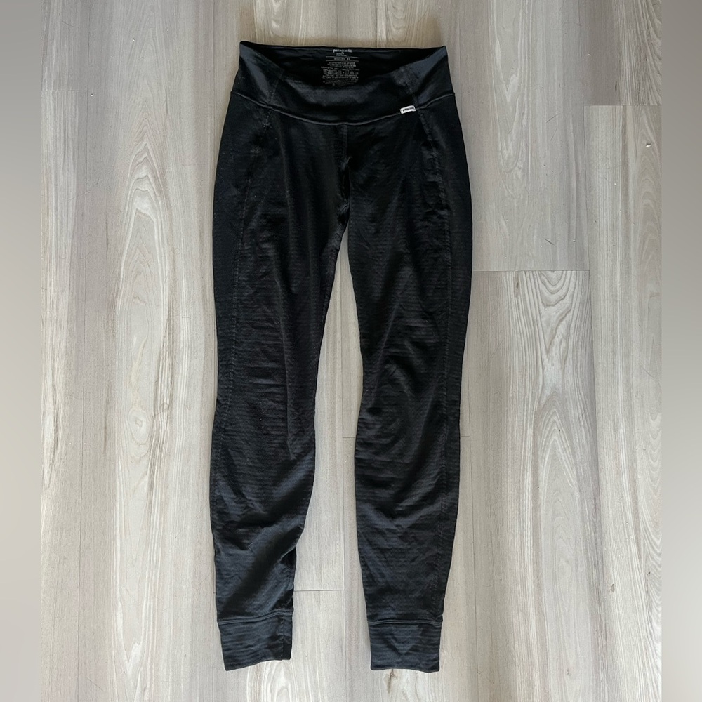 Patagonia women’s capilene thermal weight bottoms